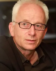 Robert Hodel – Kritika