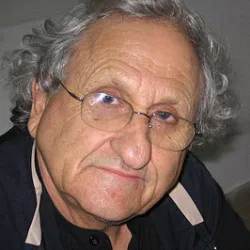 Fotografija autora Avram B. Jošua